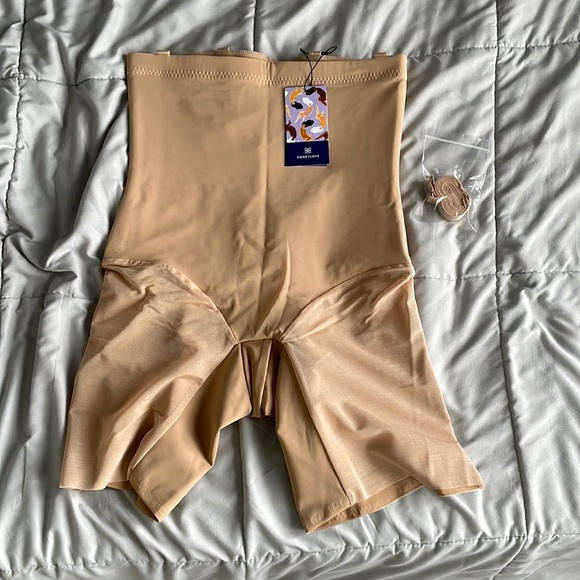 Honeylove Intimates & Sleepwear Brand New Honey Love Super Power